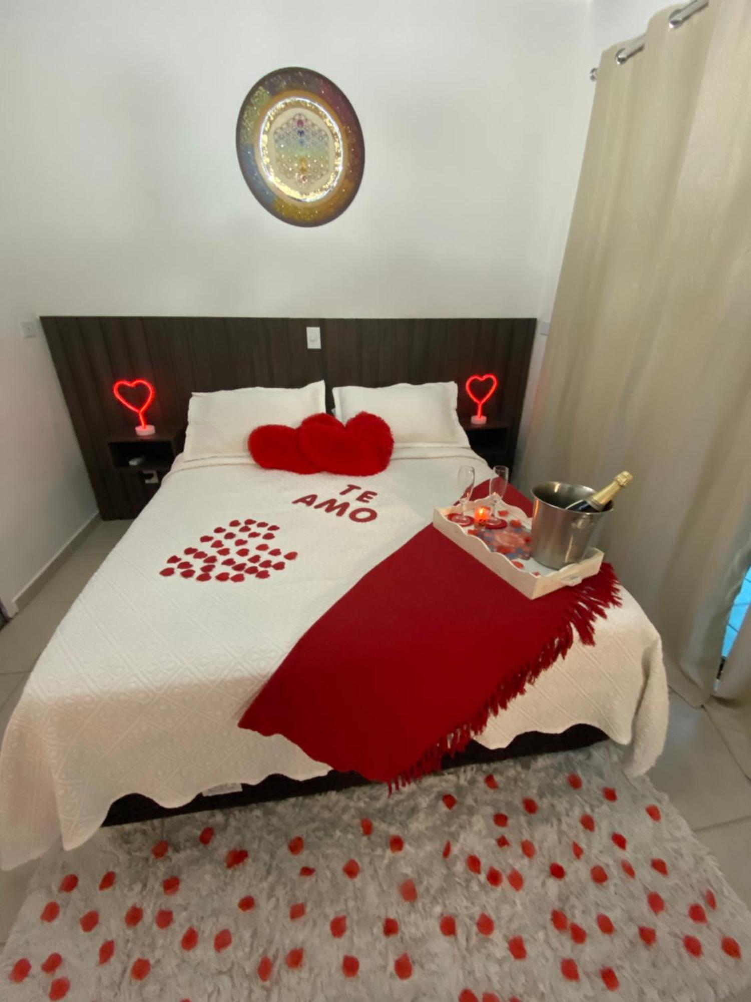 Bahan Suites Privativas - Ideal Para Casais Ubatuba Kültér fotó